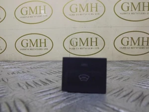 Ford Focus C Max Front Demister Switch Button MK1 2003-2010Z - Picture 1 of 4