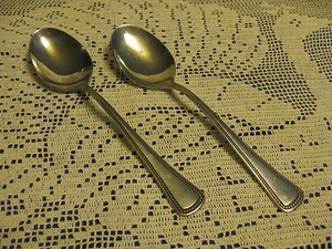 SOUP SPOONS ONEIDA LTD. NEEDLEPOINT/ BEADED ARTISTRY STAINLESS ROGERS 1881 PAIR - Picture 1 of 3