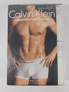 Nuevo en caja Calvin Klein Para Hombres NB1541-100 Algodón Elástico Paquete de 2 Calzoncillos Blancos de tiro bajo - M - Imagen 1 de 6