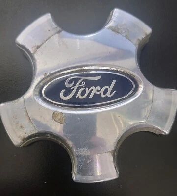 Tampa central polida 2005-2007 Ford Freestyle fabricante de equipamento original 3573 5F9Z1130AA - Imagem 1 de 4