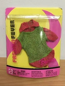 Muñeca Barbie 2005 Moda Fiebre Conjunto Camisa En Capas Suéter Verde Raro - Imagen 1 de 2