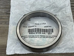 Mopar Dodge Ram 2500 3500 2009-24 cojinete de rueda taza exterior 68049109AA nuevo - Imagen 1 de 4