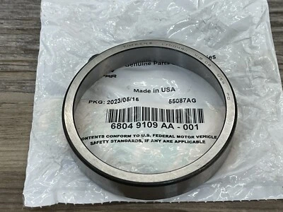 Mopar Dodge Ram 2500 3500 2009-24 cojinete de rueda taza exterior 68049109AA nuevo Foto 1 de 4