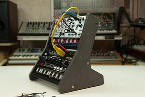 Korg Volca Duo High Ständer Halter Rack Stand rack MDF MoDuLaR Edition FM Kick - Picture 1 of 12