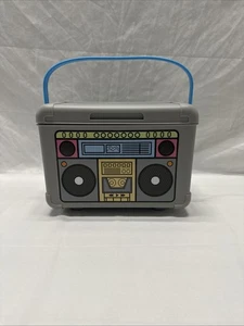 Target Bullseye Spielplatz Ghettoblaster Schulbedarf 80’er Retro Aufbewahrung - Bild 1 von 6