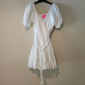 New Lilly Pulitzer Linen Wrap Resort White Dress Size 4 Beach Vacation Cruise - Picture 1 of 7