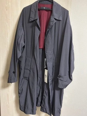 Trench coat masculino Uniqlo Jil Sander cinza forrado de malha - Imagem 1 de 4