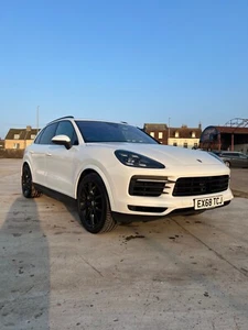 2018 (68) Porsche Cayenne 2.9 V6 S Auto Euro 6 4WD 5dr SUV Petrol Tiptronic - Picture 1 of 10
