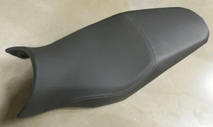 Original Yamaha Tracer 700 Sitzbank Tracer700 seat Sitz Fahrersitz OEM - Bild 1 von 1