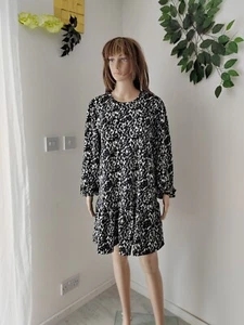 ❤️ Size L UK 14-16 BNWT PRIMARK black white animals print shift dress 1533 - Picture 1 of 11