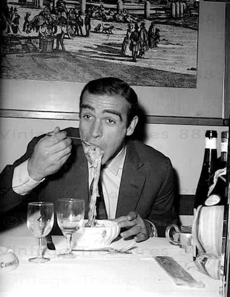 Sean Connery Enjoys some Spaghetti Photo Print Poster Pasta James Bond - Image 1 of 1
