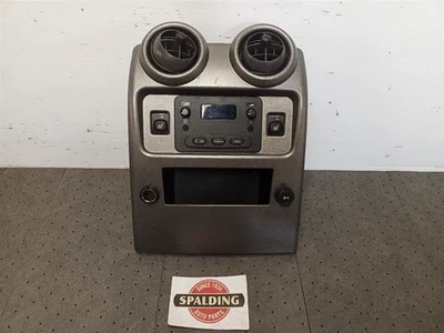 Panel de ventilación trasero de consola con botones de asiento térmico gris 2003-2007 Hummer H2 11056458 Foto 1 de 4