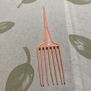Vintage Plastic Wi-Hold Hair Pick Pink - Picture 1 of 5