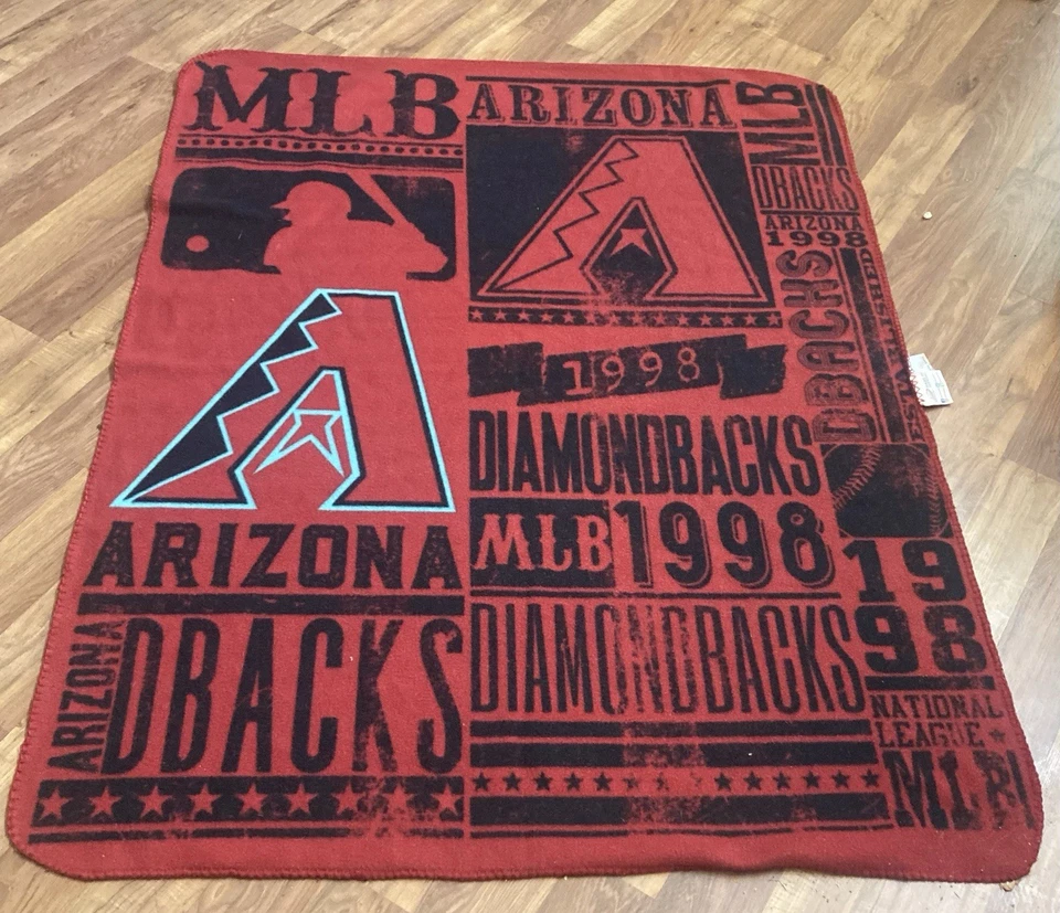 Manta Ligera Arizona Diamondbacks MLB Color Rojo y Negro Talla 5x4 Pies Foto 1 de 1