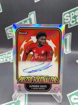 2020-21 Topps Finest Alphonso Davies Prized Footballers Insert Autograph /50 - Image 1 of 4