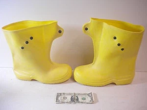 Radnor Yellow Stretch Overshoe Size 7 - RAD64055831 - Picture 1 of 3