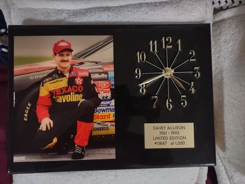 NASCAR DAVEY ALLISON WALL CLOCK LIMITED EDITION Cover