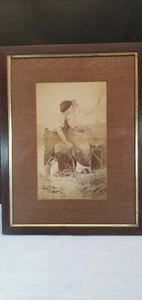 Antigua foto victoriana tardía de una pastora y su novio - enmarcada y esmaltada - Imagen 1 de 12