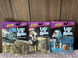 Lot of 3 Johnny Lightning Lost in Space The Classic Series. - Picture 1 of 3