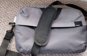 Targus Eco Smart Laptop Bag