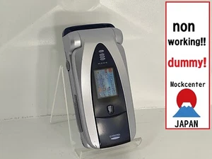 【Factice !】 Téléphone portable MITSUBISHI D505i (couleur violet) docomo-japon qui ne fonctionne pas - Photo 1 sur 3