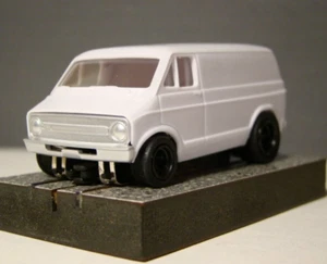 77 DODGE VAN, 4 GEAR CHASSIS, BIG BLACK WHEELS, NEO MAGNETS BRAND NEW w - Picture 1 of 6