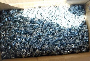 (250 Pcs) Wire Rope Clips - 1/8"- Zinc Plated (U Bolts With Saddle & Nuts),NEW - Picture 1 of 5