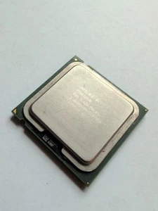 Intel Pentium D 805 2.66GHz Dual-Core Processor US Vendor - Picture 1 of 3