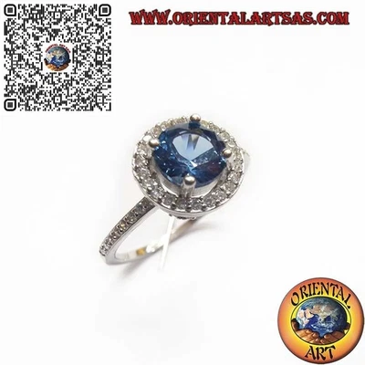 Anello Zaffiro Tondo e Zirconi in Argento 925 - Elegante Classico - Immagine 1 di 4