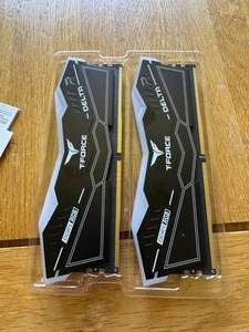 TEAMGROUP T-Force Delta RGB DDR5 RAM, 32GB (2 x 16GB), 6000MHz, In Black - Afbeelding 1 van 3