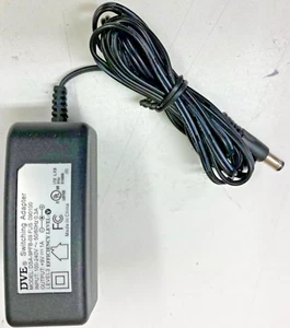 GENUINE DVE AC DC 9V 1A Adapter Power Supply DSA-9w-09 FUS 090100 - Picture 1 of 5