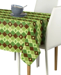 Lucky Green Shamrock Argyle Signature Tablecloth Assorted Sizes - Picture 1 of 1