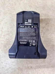 Genuine Shark Battery for vacuum cleaner - XSBT620EU Black - Picture 1 of 2
