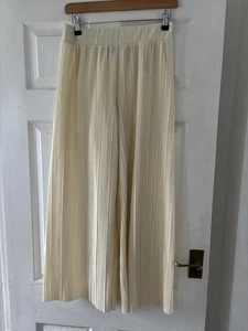 Ladies Pleated Cream Trousers Only Size Xs New No Tags - Picture 1 of 6