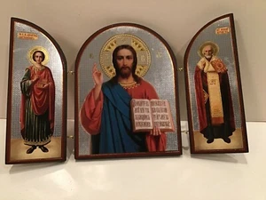 Russian wooden icon Triptych Christ w/Saints Pantaleon & Nicholas 8" x 4.75" - Picture 1 of 7