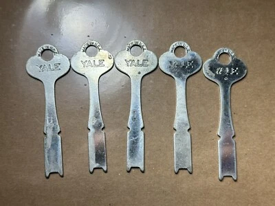 Vintage Yale Uncut Key Blanks Flat Steel- Lot of 5 Blanks 2.5” - Image 1 of 4