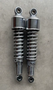 Suzuki GT185 Shocks OEM - Foto 1 di 2