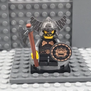 LEGO Serie 5 Minifigures da Collezione (8805) Nano Malegno - Foto 1 di 6