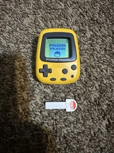 Pokemon Pikachu Pocket Pet Podómetro (Nintendo, 1998) Tamagotchi Virtual Funcionando - Imagen 1 de 9