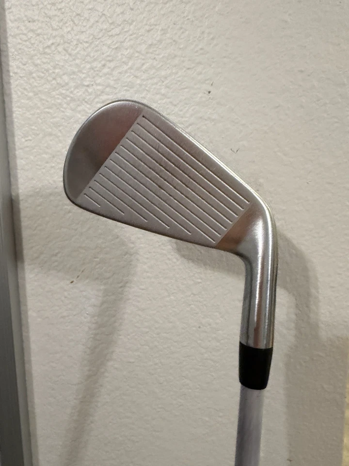 Eje rígido Titleist LH U500 2 hierro flujo uniforme 6,5 90 G X Foto 1 de 3