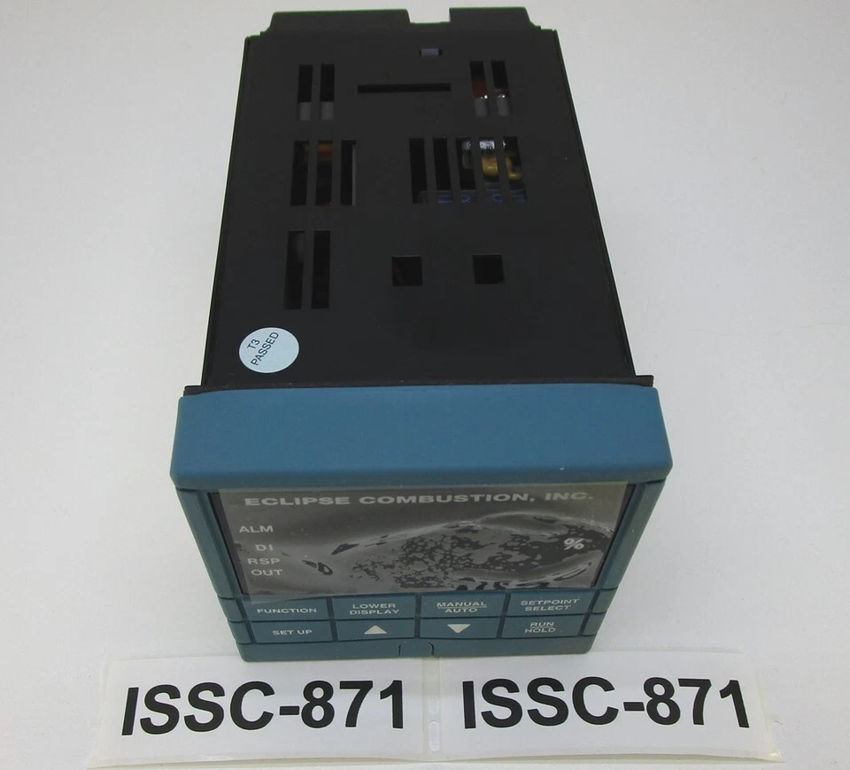 Eclipse Combustion UDC 3000 DC30EE-0-000-11-0000-0 Temperature Controller  - Image 1 of 4