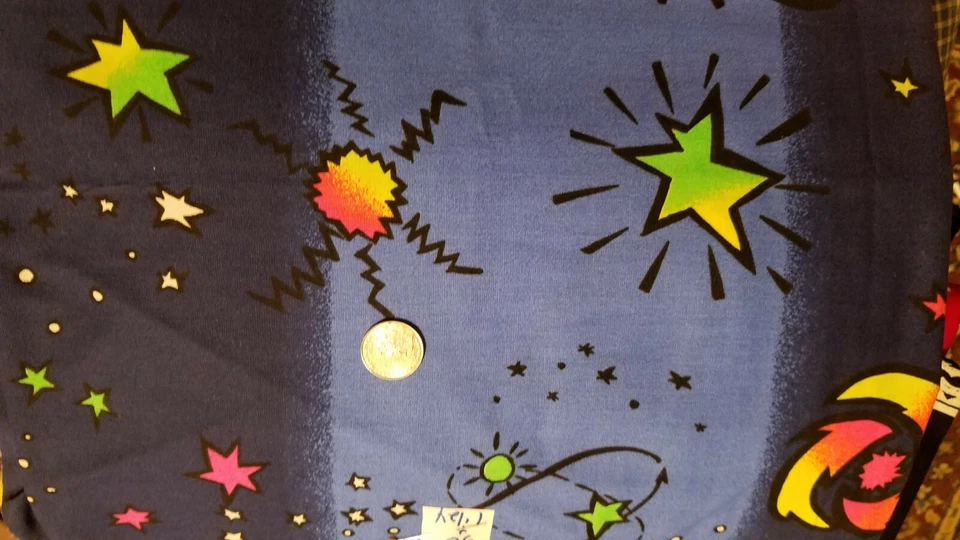 COTTON FABRIC   GREEN, YELLOW, PINK & ORANGE STARS & PLANETS BLUE 56 X 1 1/2 YD — 第 1/1 张图片