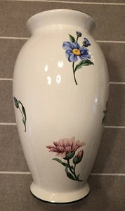 Tiffany and Company White Floral Vase Sintra 10.5 Inches - Picture 1 of 4