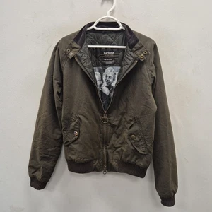 Barbour X Steve McQueen Merchant Wax impermeabile biker oliva bomber giacca media - Foto 1 di 11