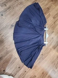 AMERICAN APPAREL Gored Tennis Skirt - Size M - Excellent Condition - Picture 1 of 3