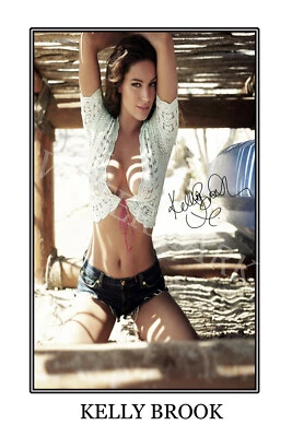 Kelly Brook signed 12x18 inch photograph poster- Top Quality - Image 1 of 4