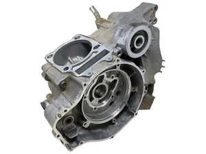 00 Polaris Trail Boss 325 Engine Motor Crankcase Set - Picture 1 of 11
