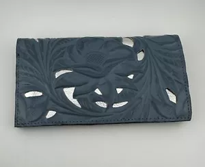 Cartera Patricia Nash Tooled Cuero Recortado en Relieve Floral Doble Pliegue - Azul - Imagen 1 de 9