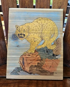 Hand Carved Hand Painted Crouching Cougar Big Cat On Wood Signed By Artist CML - Picture 1 of 15
