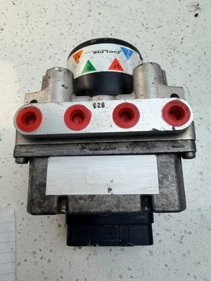 18042268 Buick Century 2001-05 ABS Antilock Brake Pump Control Module OEM - Image 1 of 4